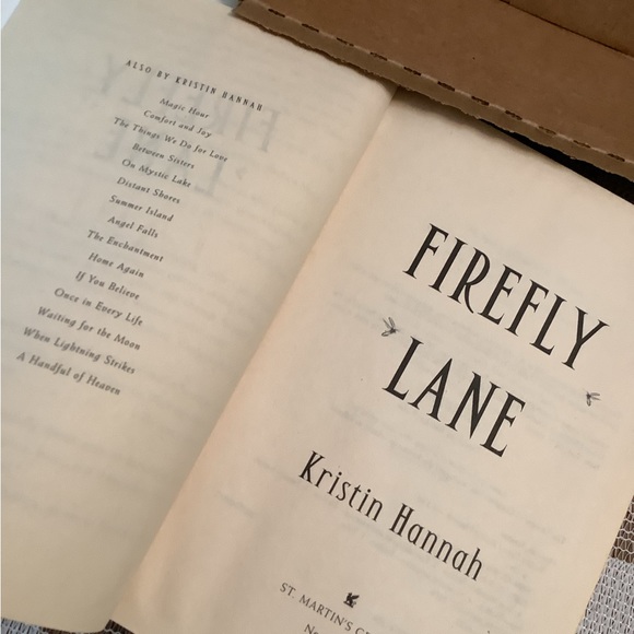 Book - Picture 3 of 4